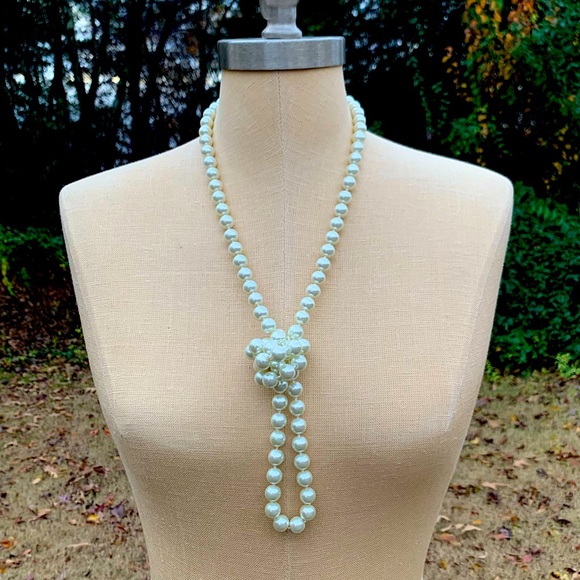 Jewelry - Glass Faux Pearls